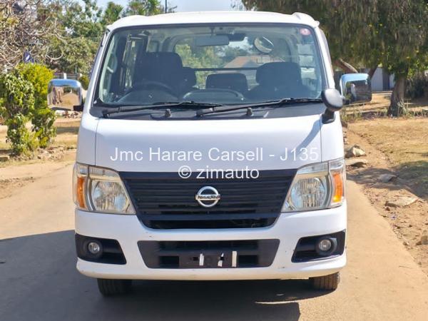 2011 Nissan  Caravan