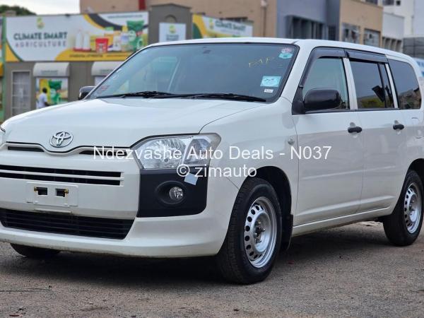 2018 Toyota  Probox