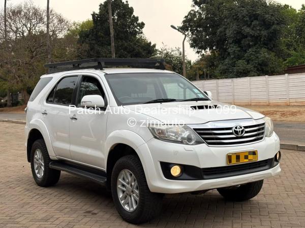 2014 Toyota  Fortuner