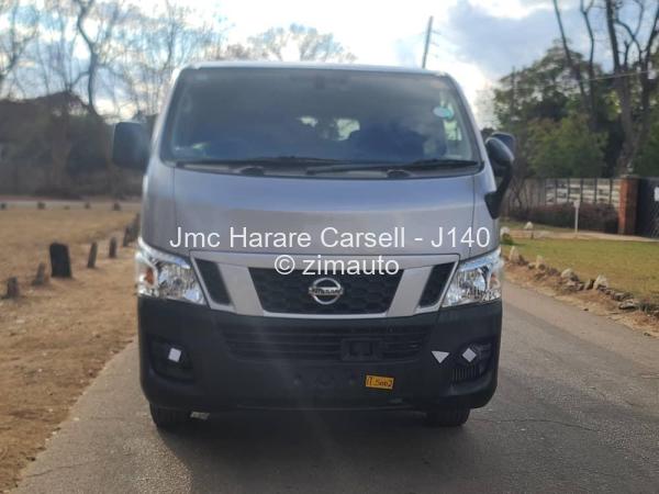 2017 Nissan  NV350