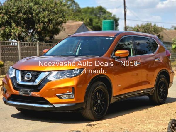 2017 Nissan  X-Trail