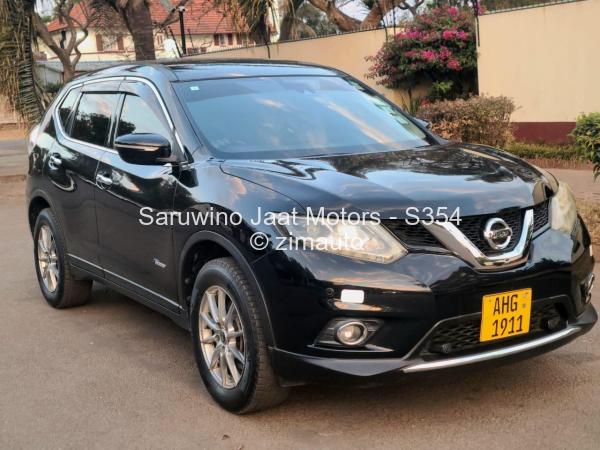 2017 Nissan  X-Trail