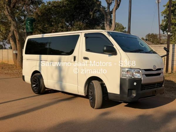 2016 Toyota  Hiace