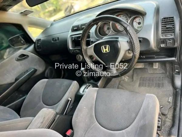 2002 Honda Fit