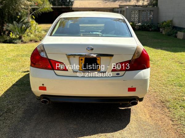 2004 Nissan  Fuga