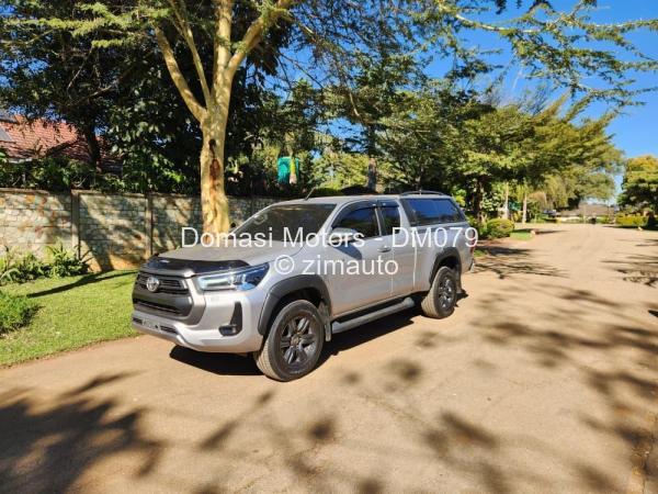 2024 Toyota  Hilux