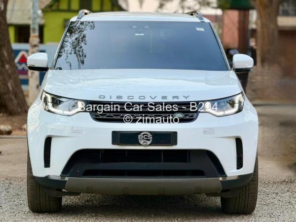 2017 Land-Rover  Discovery 5
