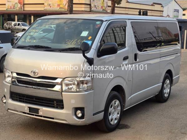 2017 Toyota  Hiace