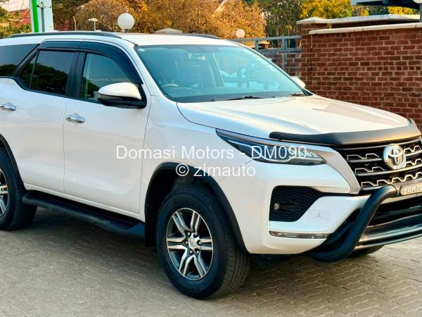 2022 Toyota  Fortuner