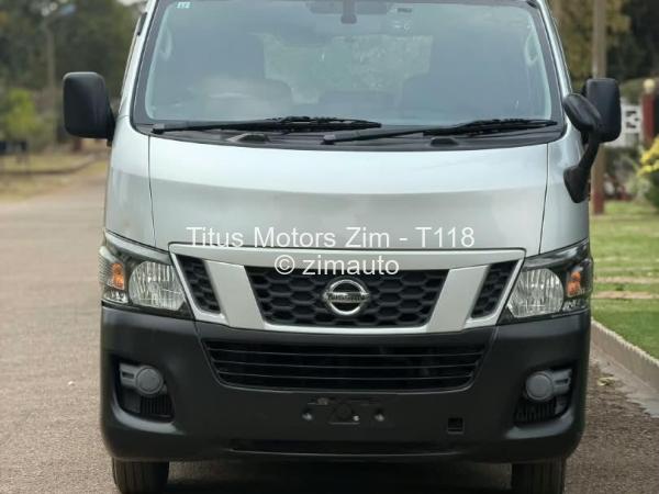 2017 Nissan  NV350