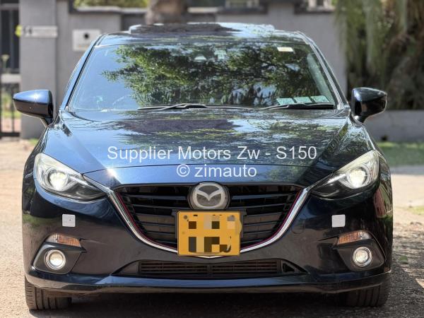 2015 Mazda  axela