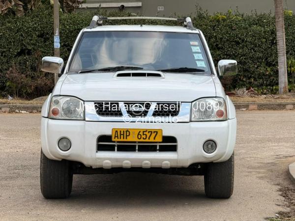 2015 Nissan  NP300 Hardbody