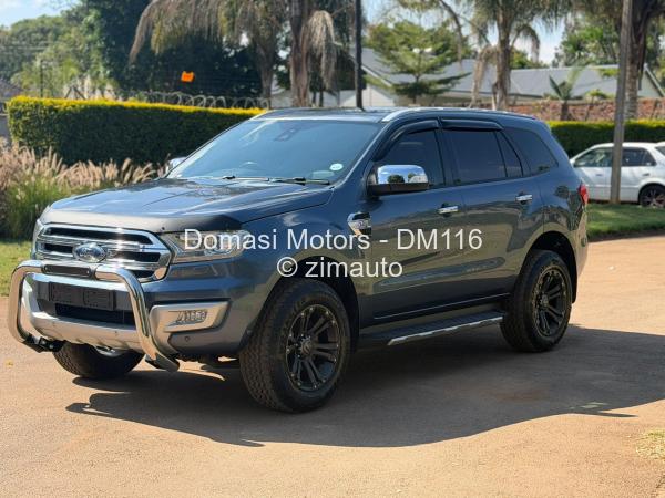 2017 Ford  Everest