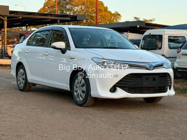 2018 Toyota  Axio