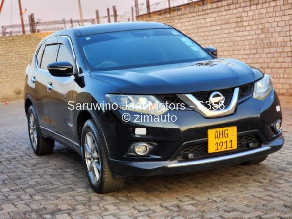 2017 Nissan  X-Trail