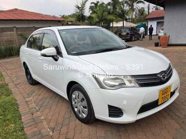 2014 Toyota  Axio
