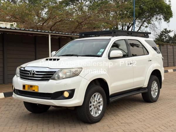 2014 Toyota  Hilux