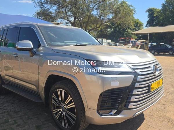 2023 Lexus  LX 500D