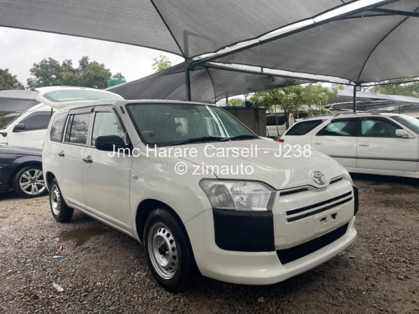 2018 Toyota  Probox