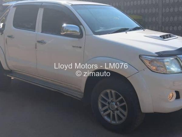 2011 Toyota  Hilux
