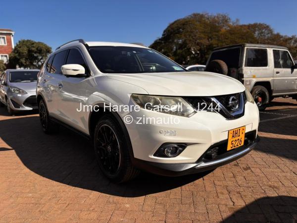 2016 Nissan  X-Trail