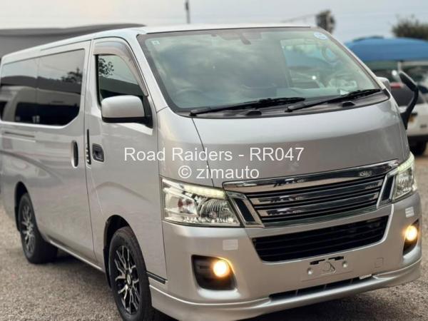 2016 Nissan  NV350