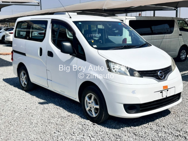 2016 Nissan  NV200