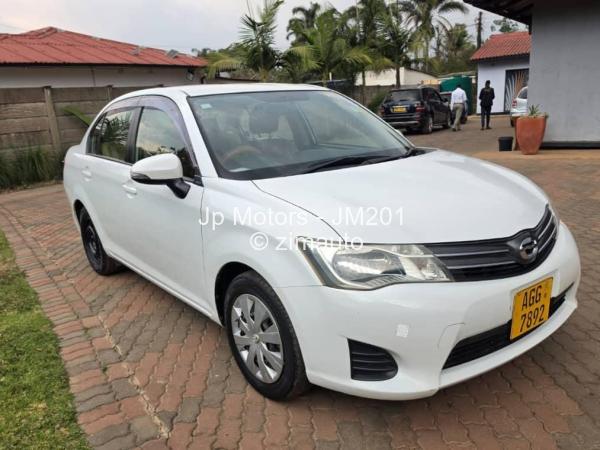 2014 Toyota  Axio