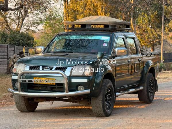 2005 Nissan  Hardbody