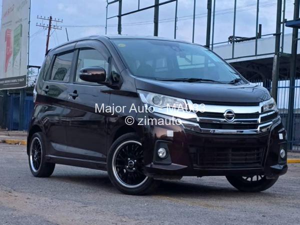 2017 Nissan  Dayz