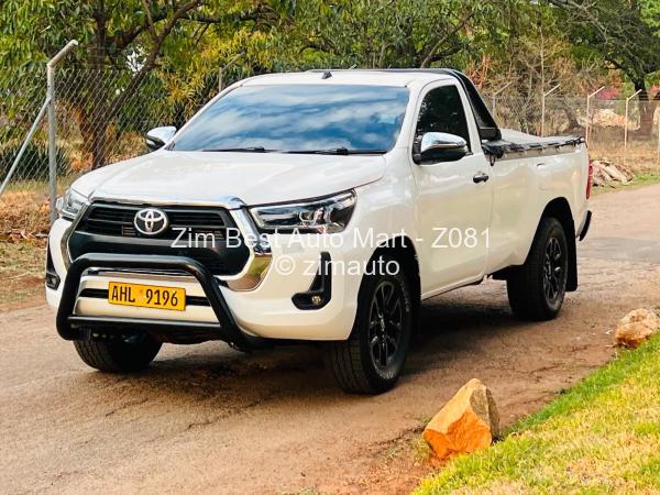 2016 Toyota  HILUX GD6