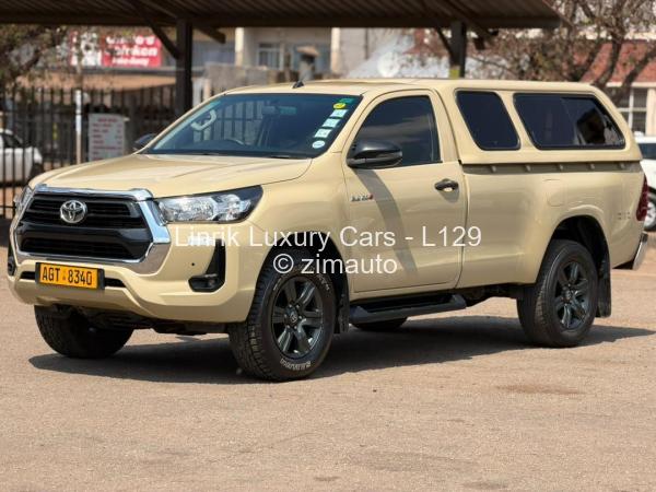 2014 Toyota  Hilux