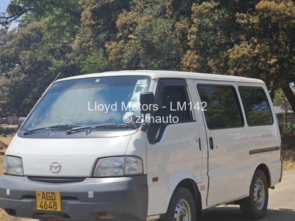 2013 Mazda  Bongo