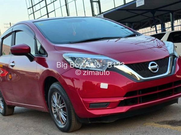 2017 Nissan  Note