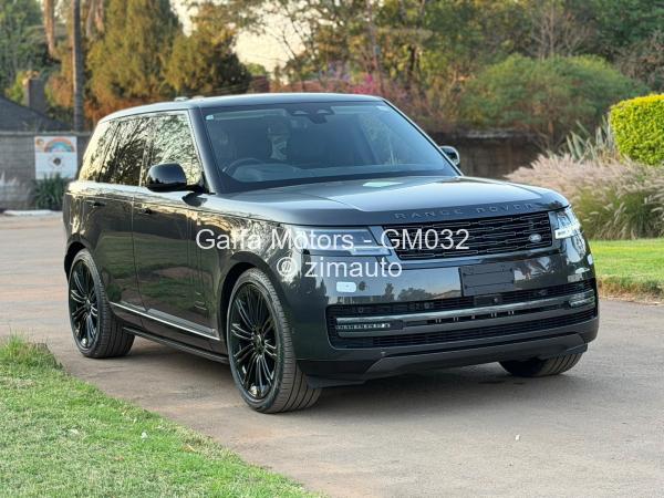 2025 Land-Rover  Range Rover Vogue