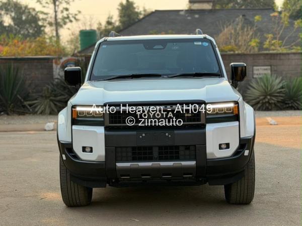 2025 Toyota  Land Cruiser PradoZX