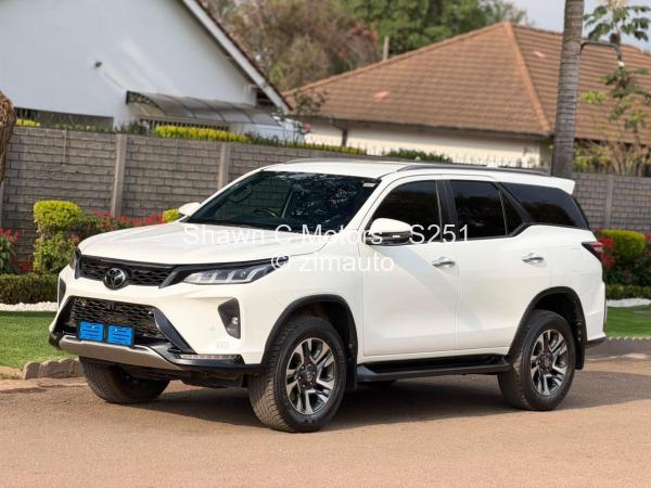 2023 Toyota  FortunerGD6