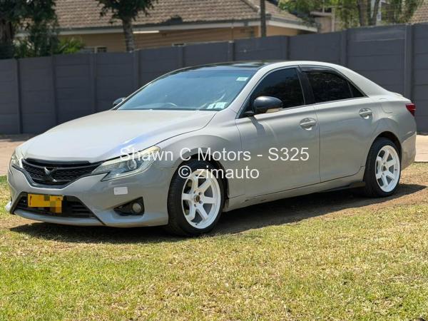 2013 Toyota  Mark X