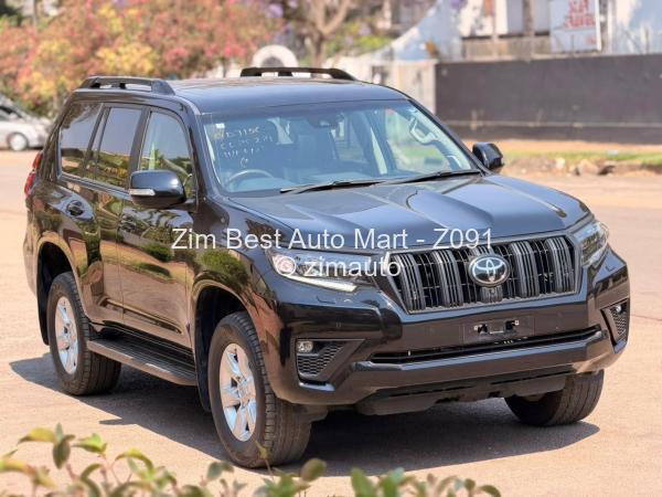 2022 Toyota  Land Cruiser Prado