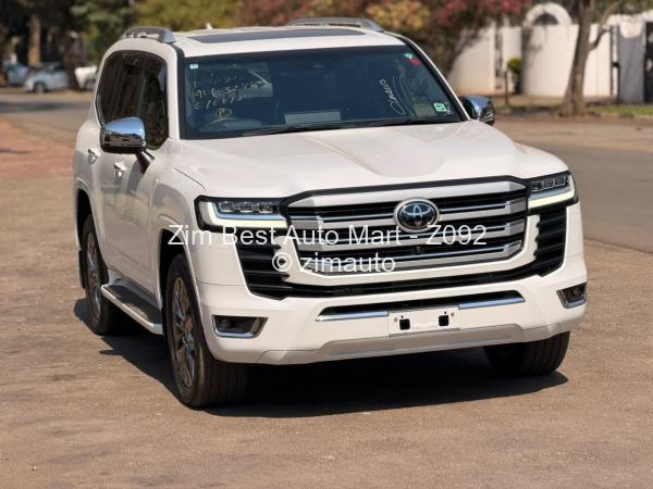 2024 Toyota  Landcruiser 300 ZX