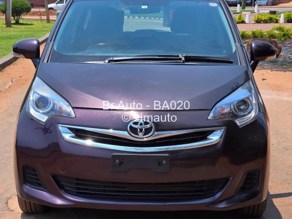 2016 Toyota  Ractis