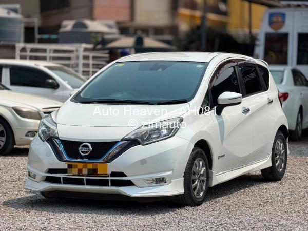 2018 Nissan  NoteE Power