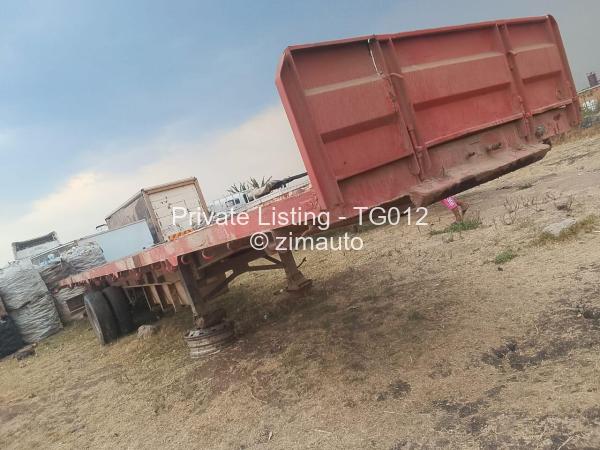 Henred Trailer