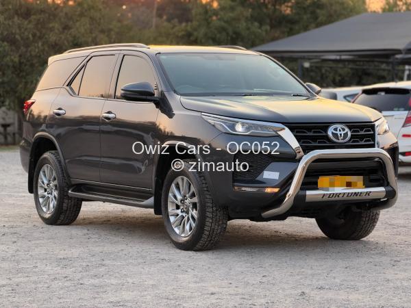 2022 Toyota  Fortuner