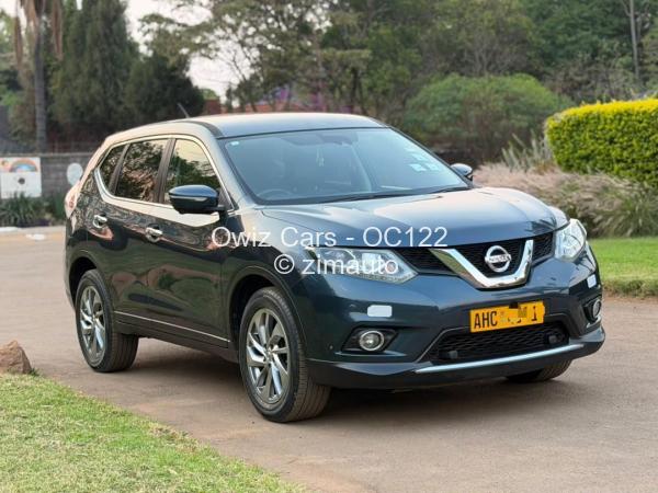 2016 Nissan  X-Trail