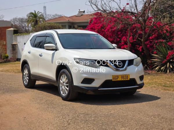 2017 Nissan  X-Trail
