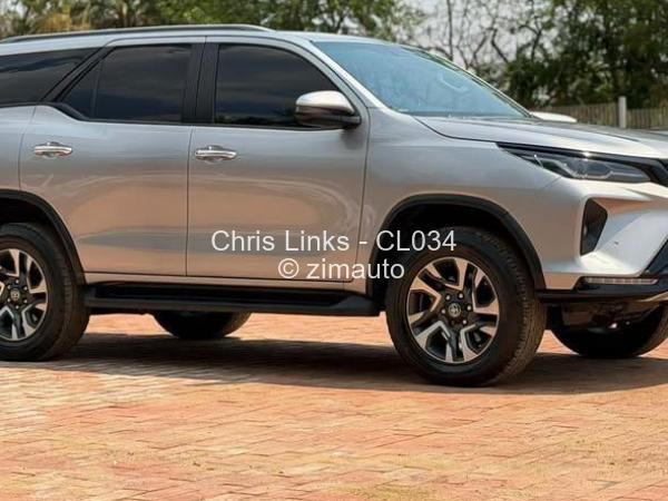 2024 Toyota  Fortuner