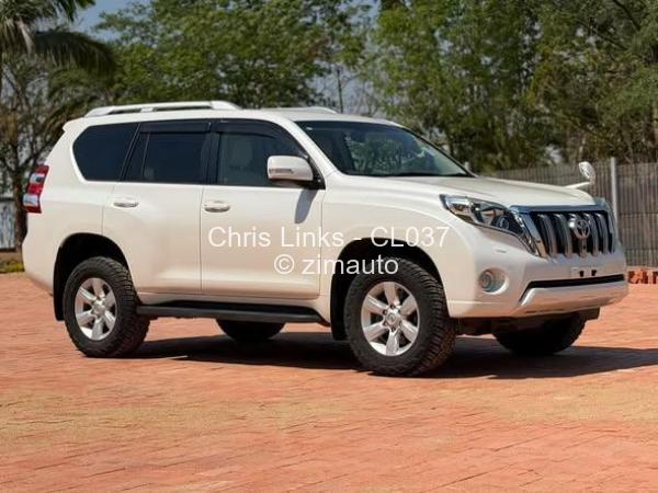 2017 Toyota  Land Cruiser Prado