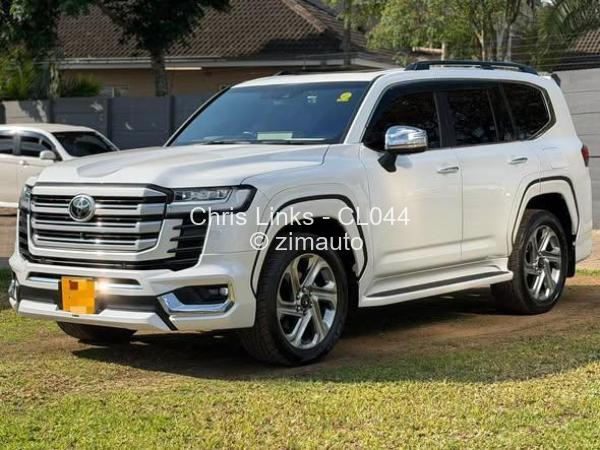 2024 Toyota  Landcruiser 300 GX-R
