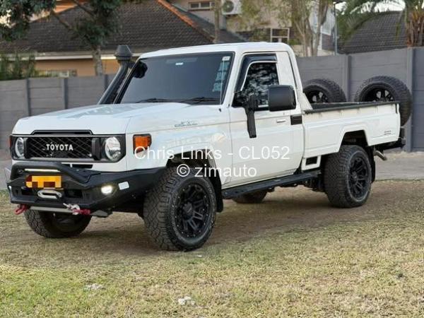 2024 Toyota  Land Cruiser 79